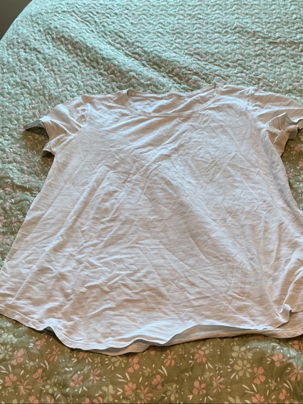 Lululemon athletica short sleeve top 12